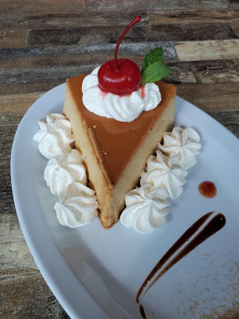 Rompeolas Bar & Grill